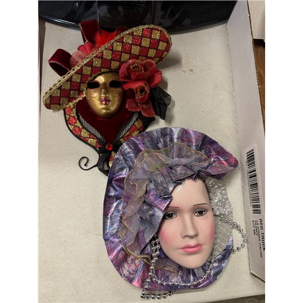 2 mask decor