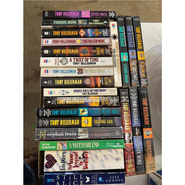 A lot of pocketbooks