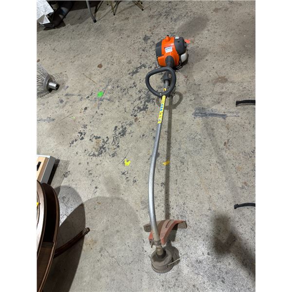 Husqvarna weed eater. Needs servicing