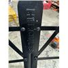 Image 2 : Hercules music stand