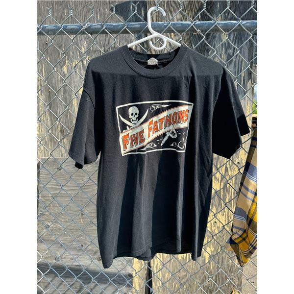 Five fathoms large T-shirt