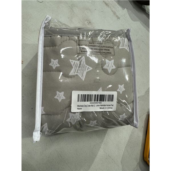 Moonsea dog crate mat washable kennel pad