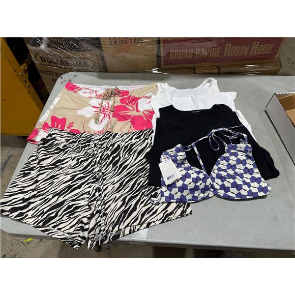 Short size 9 and large size large new bikini top XL