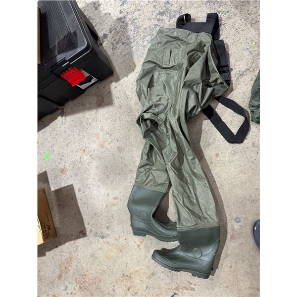 Size 12 fishing pants