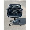 Image 1 : Charles Pollock For Knoll Executive Leather Armchair Office Chair