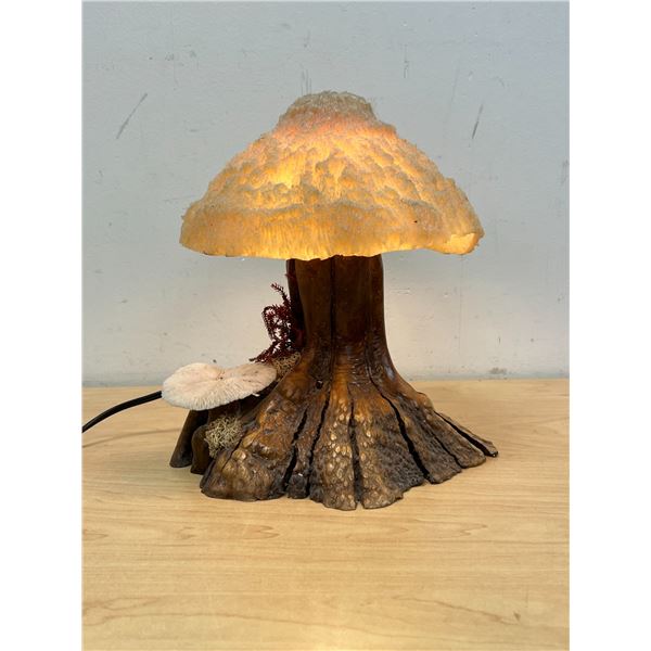Vintage Magic Mushroom Faux Coral Burl Wood Tree Table Lamp - Works 9"W 10"T
