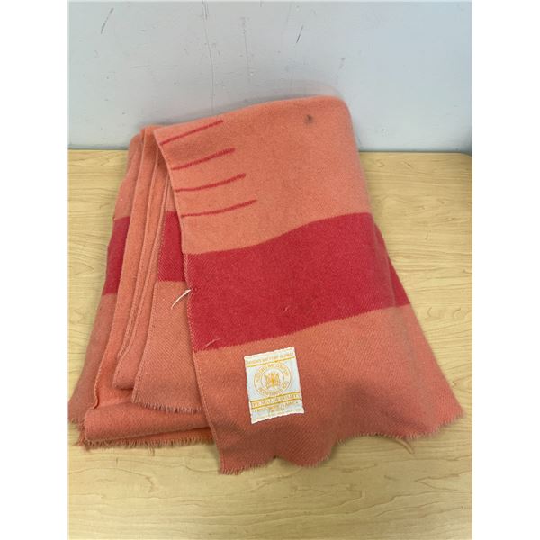 AS IS Pink 4 Point Hudson's Bay Company HBC Wool Blanket Approx: 74x86"  see all photos