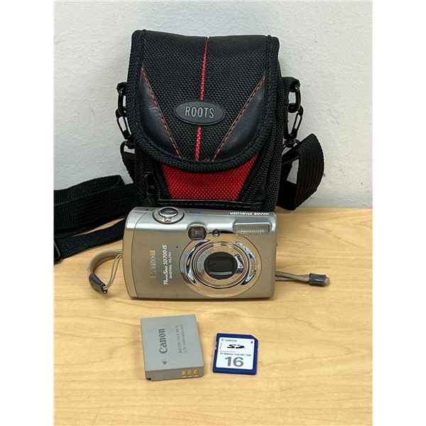 Canon Power Shot SD700IS Digital Elph Camera 6 Megapixel 4X Optical & Accessories, powers up