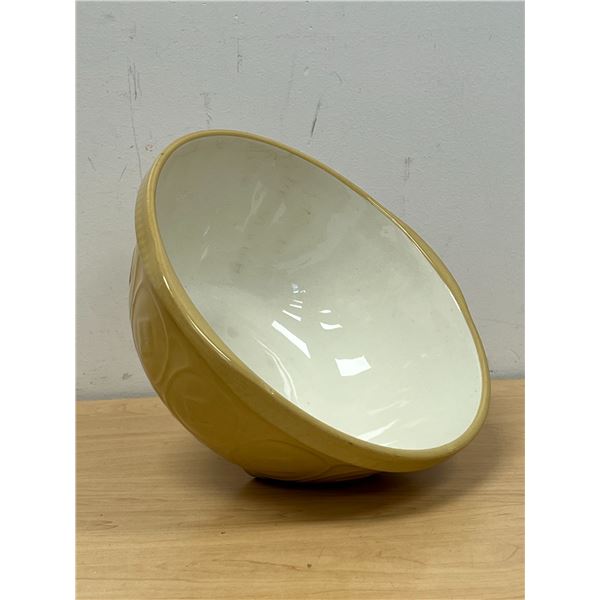 "Gripstand" T.G Green (England) Dough Bowl / Mixing Bowl - Large approx: 11.75"W 4.75"T