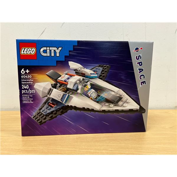 New Sealed Lego City Interstellar Spaceship Set 60430 - see all photos