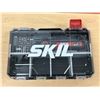 Image 4 : Skil Rechargeable Screwdriver & 33 Bit Set - see all photos