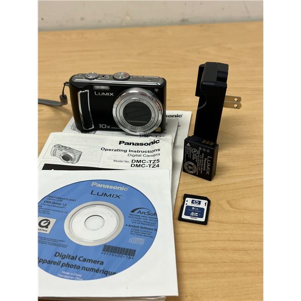 Panasonic Lumix DMC-TZ5 Digital Camera Leica 10X Optical & Accessories, powers up - not tested