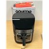 Image 1 : Gourmia 7 Qt. Digital Window Air Fryer - see all photos