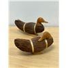 Image 1 : 2 Straw "Whisk Broom" Figural Ducks - widest 6.5"