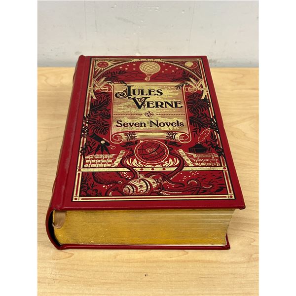 Jules Verne Seven Novels 1196 pages - see all photos