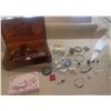 Image 1 : Vintage Jewelry Box & Contents