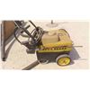 Image 2 : John Deere 118 Pressure Washer