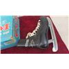 Image 8 : Vintage New Old Stock CCM Hockey Skates Size 7 1/2 Mens with Factory Signature 