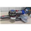 Image 2 : Dyson V7 Cordless Vacuum with Charger - Charged Up & Working