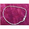 Image 2 : 10kt Gold 7 1/2'' Bracelet Total Weight 1.8 Grams 