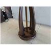 Image 2 : Mid Century Modern Lamp 35'' Tall