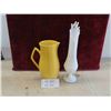 Image 1 : Vintage Swung Glass Vase Milk Glass, Beswick Yellow Pitcher