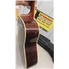 Image 8 : Yamaha Model FG7305 Acoustic Guitar with Soft Case