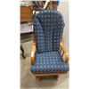 Image 2 : Oak Gliding Rocking Chair