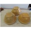 Image 2 : 3 Nesting Mixing Bowls