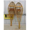 Image 2 : Vintage Snowshoes 