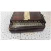 Image 2 : Chroma Harp