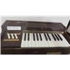 Image 3 : Magnus Electric Youth Chord Organ 