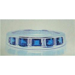 Sapphire and diamond lady's ring 14K white gold, sapphires: square, faceted, approx. 1 carats, trans