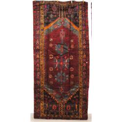 Persian carpet - 43043 - Hamedan, 10.1'x4.3' - estimated retail value $2502 (8888)