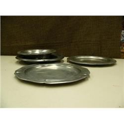 4 pieces of very old and hallmarked pewter (214)