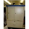 Image 2 : White cabinet ()