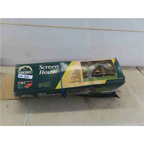 Escort Screened Dining Tent 