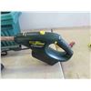 Image 2 : Black and Decker 16'' Hedge Trimmer, 2 Planters 12'' x 26'' x 12'' , 24V Weed