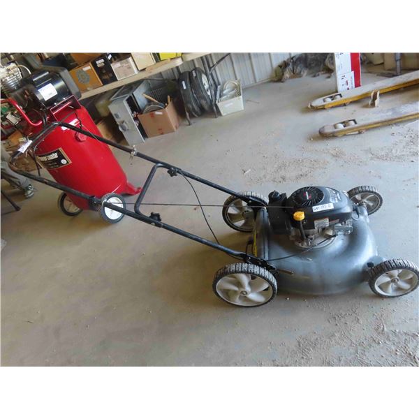 Yard Machine 5HP Push Gas Mower - Needs Tune Up 