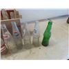 Image 5 : 54 Pop Bottles , 2 Crates