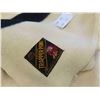 Image 2 : Eatons Trapper Point Wool Blanket