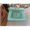 Image 1 : Vintage Sink Aegean Mist