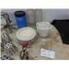 Image 3 : Juice Press, Corningware, Egg Beater, Milk Bottles, Shredder, Plus