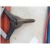 Image 3 : Heavy Duty Industrial Riveter, T Handle Hex Key, Reamers