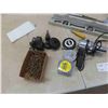 Image 2 : Levels, Caulking Gun, Tape Measure, Hole Saw, Drill Chuck, Heat Gun, Plus