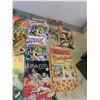 Image 2 : Comics, Outdoor Magazines, Buttons