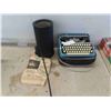 Image 1 : Marvel Typewriter, Thermuf Hand Exerciser 