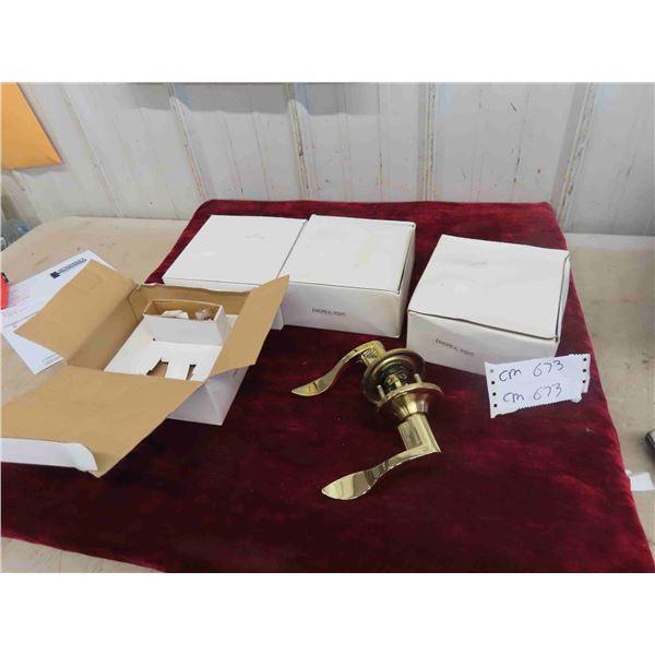 4 Polished Brass Right Handed Door Handles 