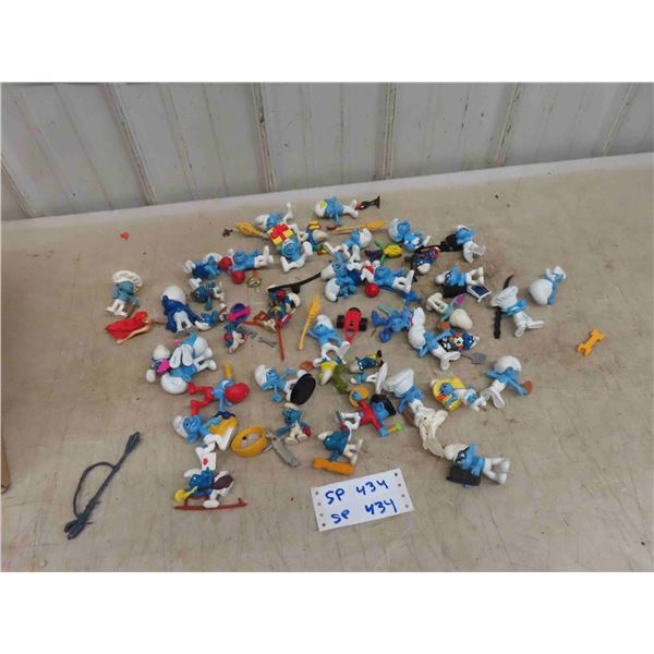(Approx. 45) Smurf Figures