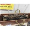 Image 5 : Dupe a Goose Hunting Kit by Dunster Crate, 11 Vintage Folding Geese Decoys 